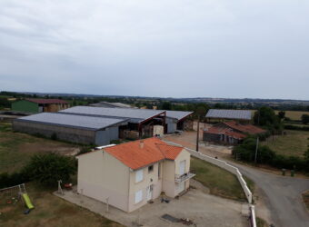 Centrale solaire dans la ville de La Chapelle Thireuil