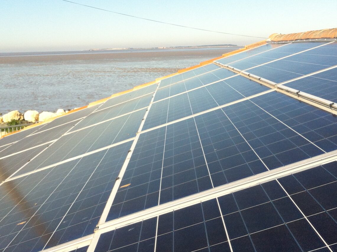 Centrale solaire sur le gîte La salamandre à Fouras